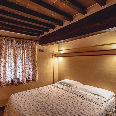 Bed and Breakfast Meuble Evoe Montepulciano Stazione Exterior foto