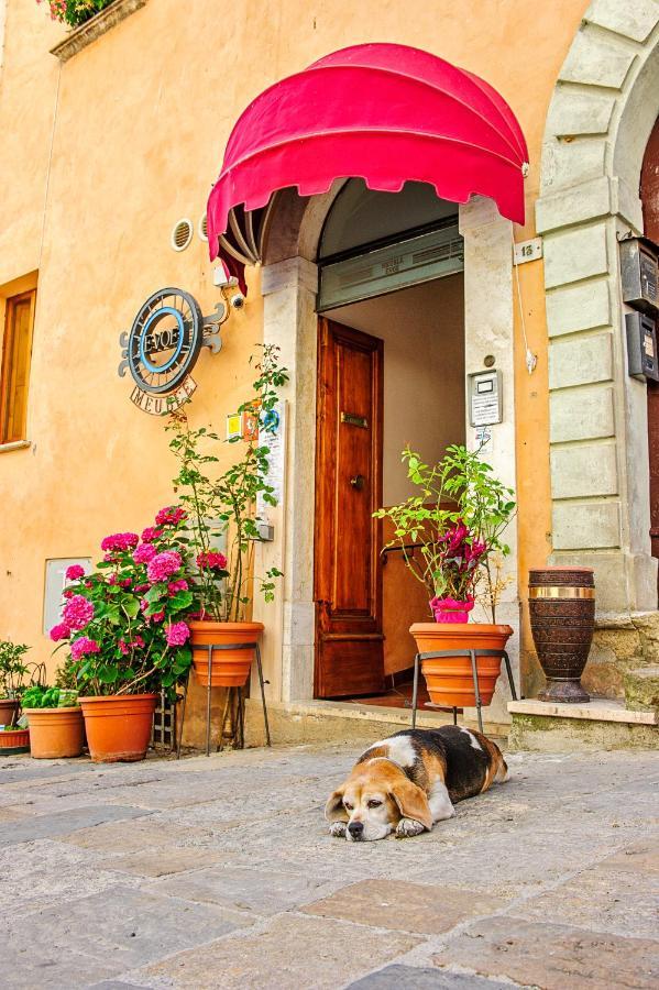 Bed and Breakfast Meuble Evoe Montepulciano Stazione Exterior foto