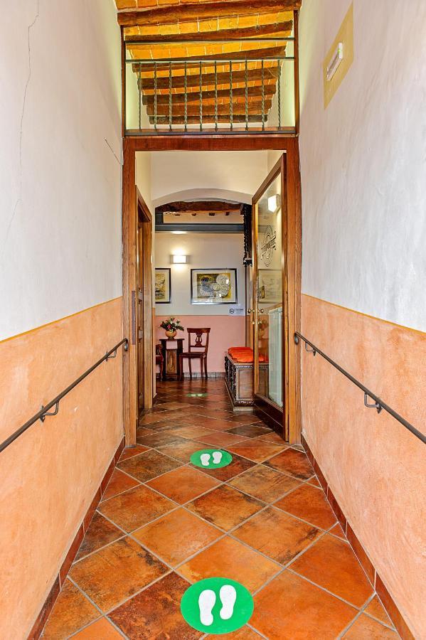 Bed and Breakfast Meuble Evoe Montepulciano Stazione Exterior foto