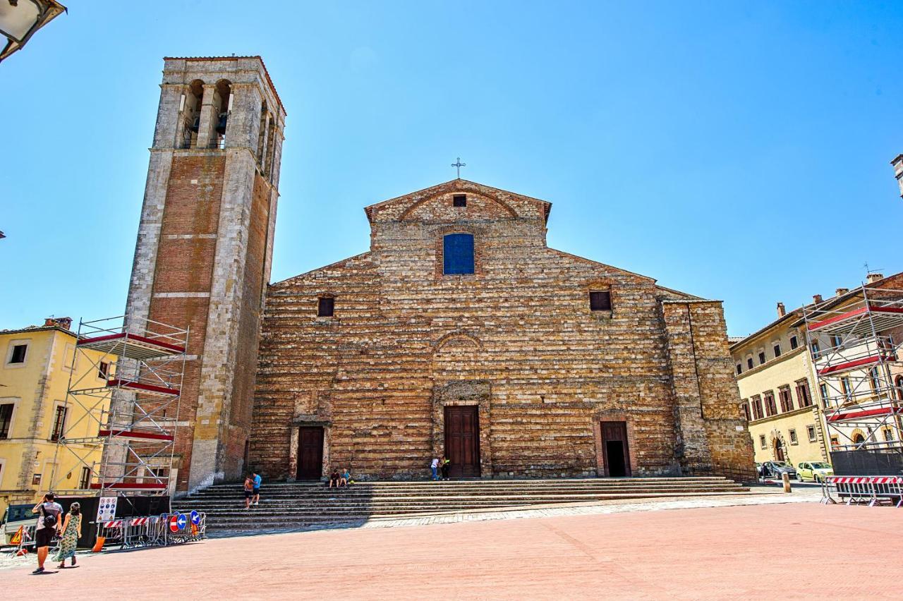 Bed and Breakfast Meuble Evoe Montepulciano Stazione Exterior foto