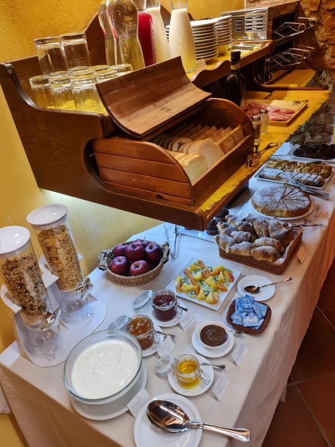 Bed and Breakfast Meuble Evoe Montepulciano Stazione Exterior foto