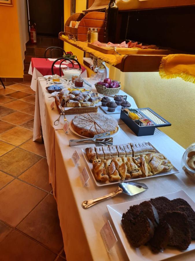 Bed and Breakfast Meuble Evoe Montepulciano Stazione Exterior foto