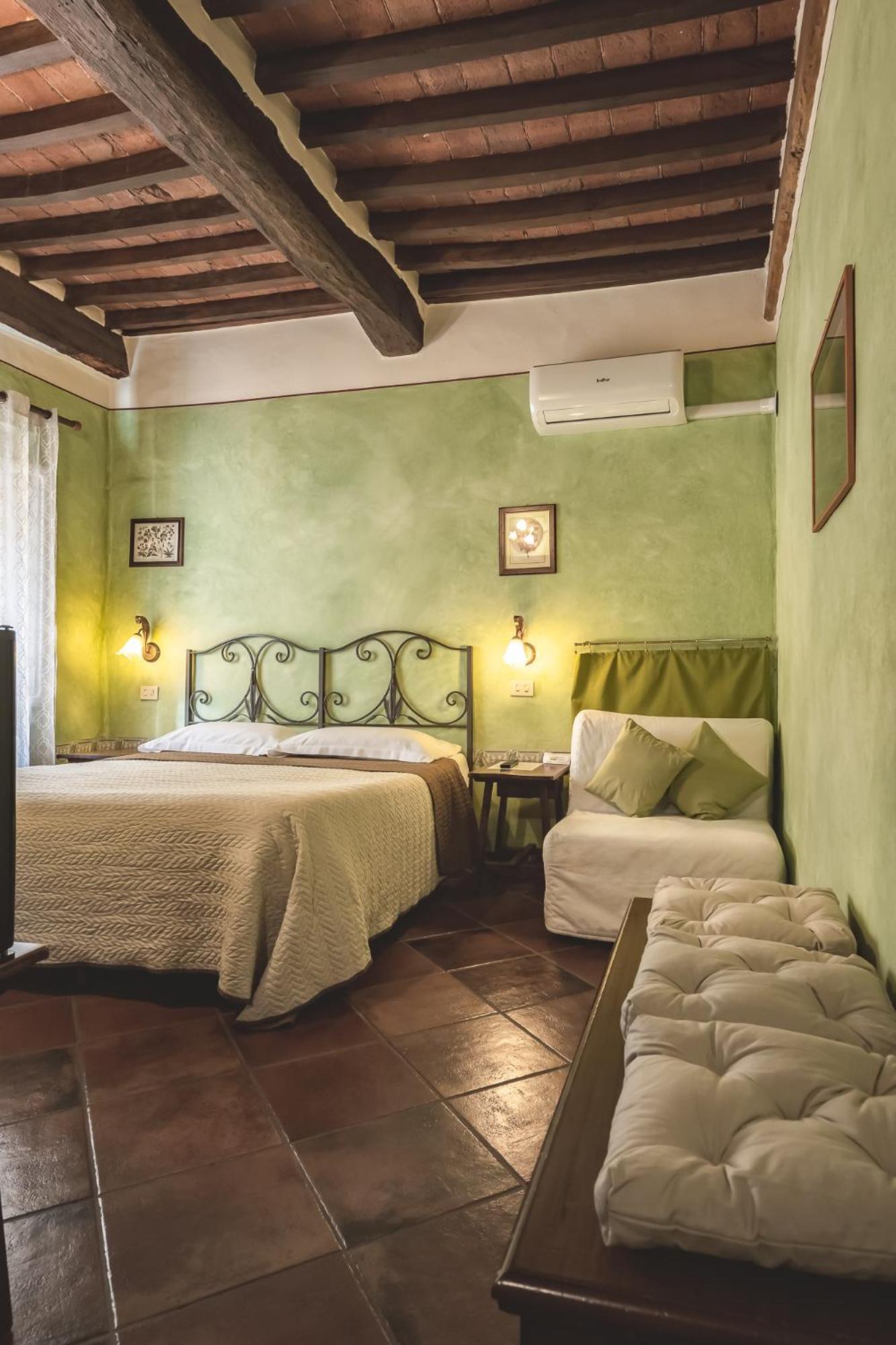 Bed and Breakfast Meuble Evoe Montepulciano Stazione Exterior foto