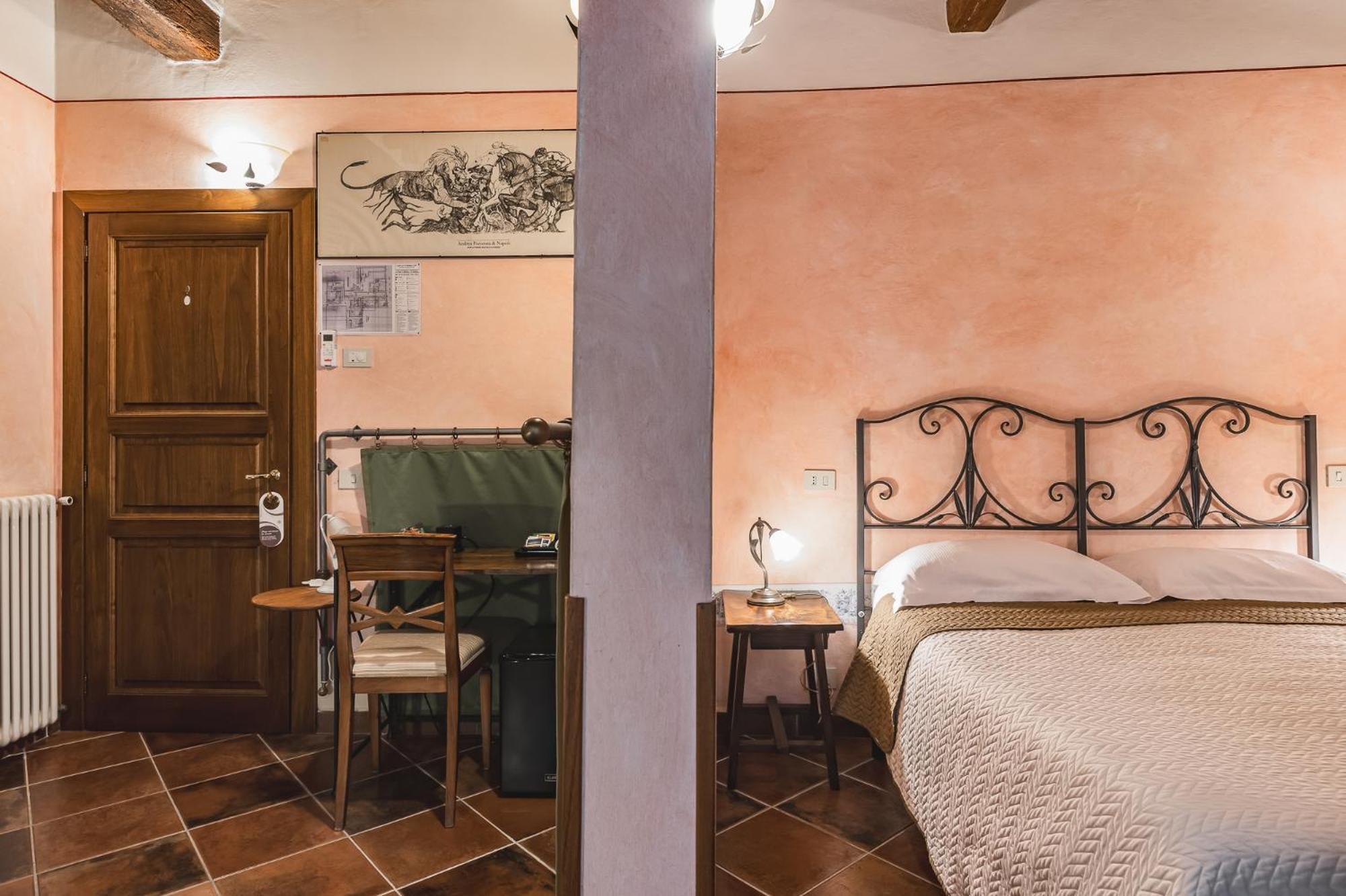 Bed and Breakfast Meuble Evoe Montepulciano Stazione Exterior foto