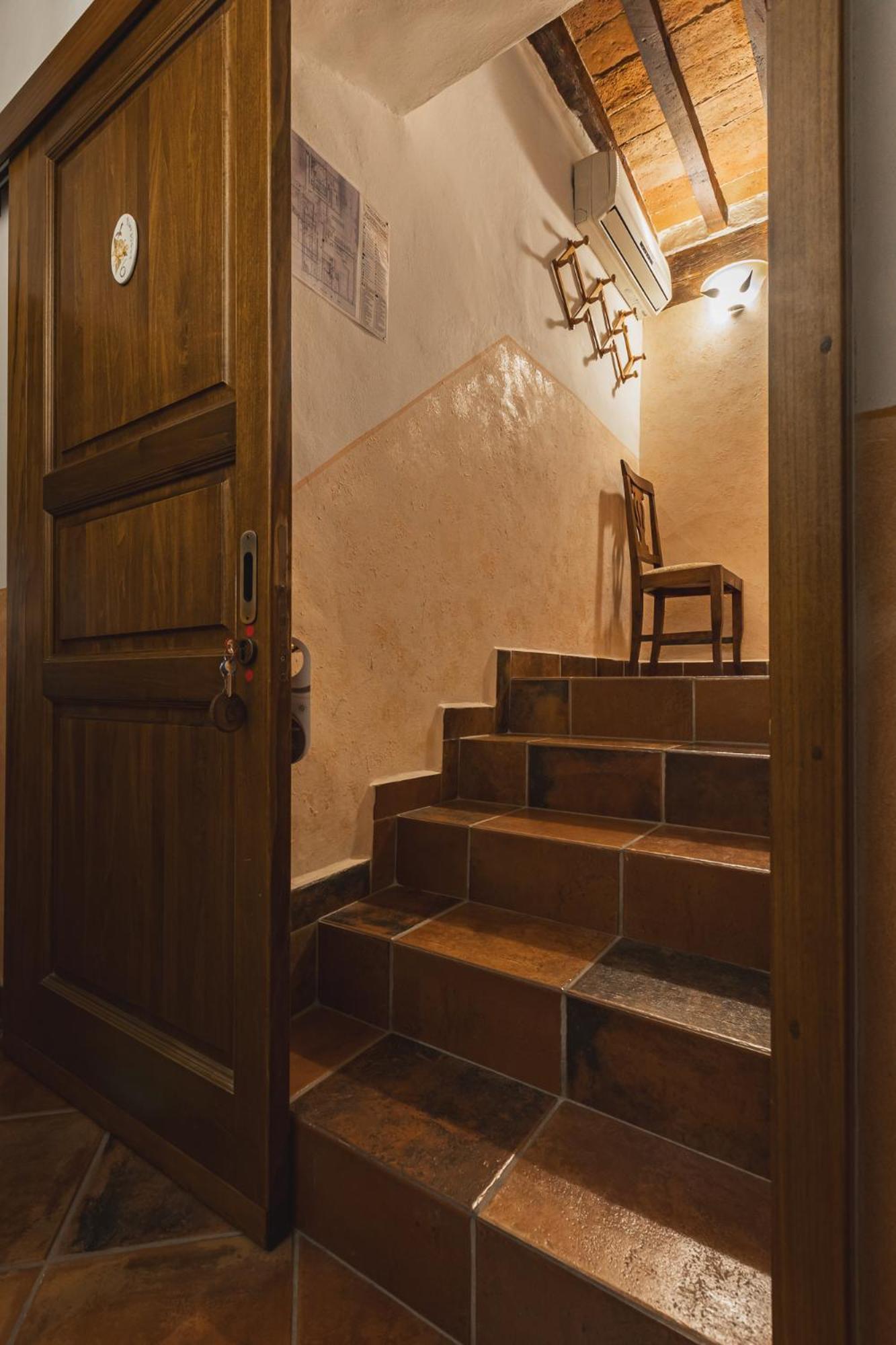Bed and Breakfast Meuble Evoe Montepulciano Stazione Exterior foto