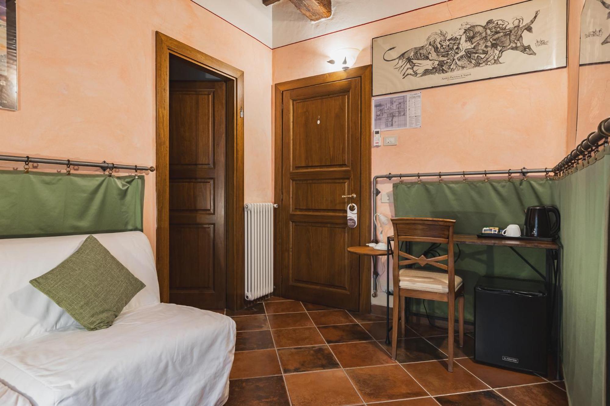 Bed and Breakfast Meuble Evoe Montepulciano Stazione Exterior foto
