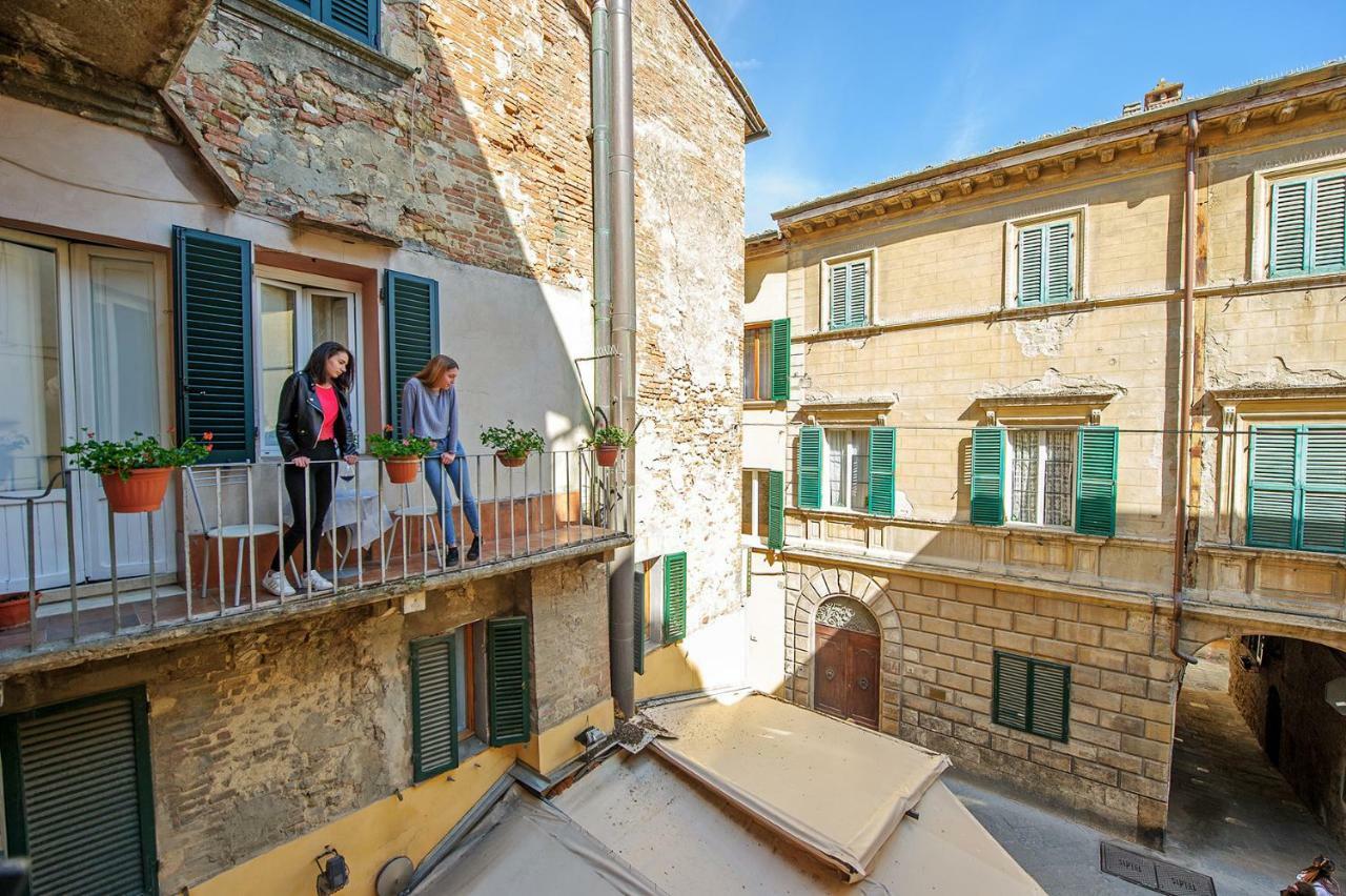 Bed and Breakfast Meuble Evoe Montepulciano Stazione Exterior foto